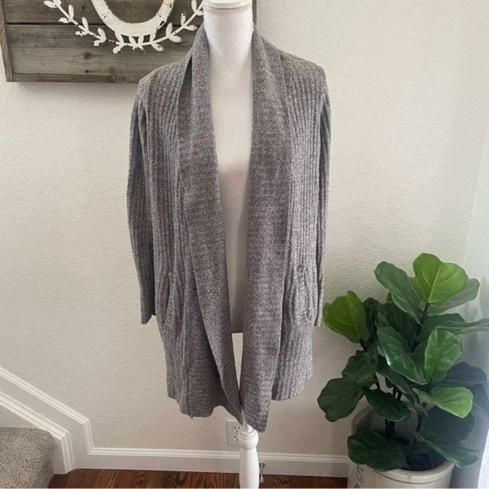 Barefoot Dreams cozychic lite gray ribbed cardigan sweater size Small